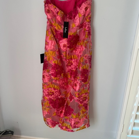 NWT Lulu’s Upgraded Event Pink Jacquard Strapless Bustier Midi Dress Size Medium - Picture 7 of 16
